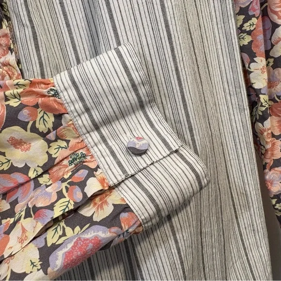 La Vie Mixed Print Blouse - Picture 4 of 4